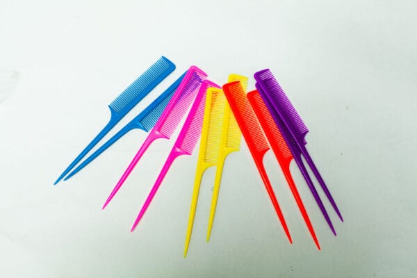 Color Tail Combs